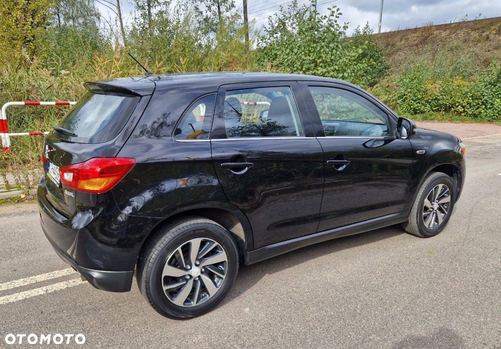 Mitsubishi ASX - 9