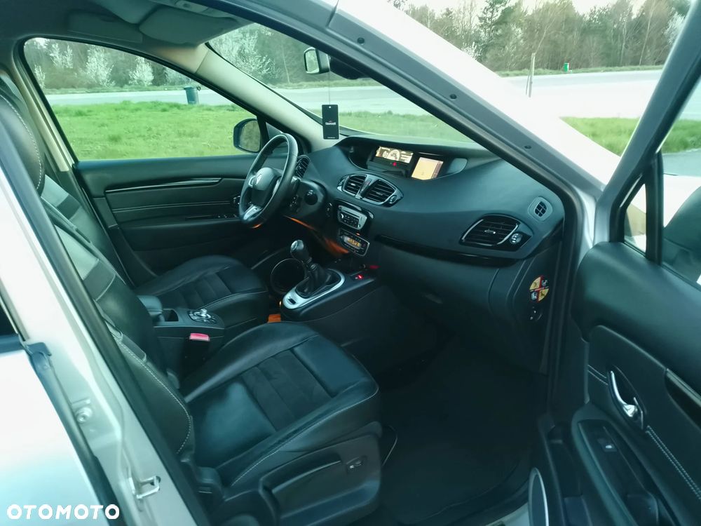 Renault Grand Scenic Energy dCi 110 S&S Bose Edition - 27