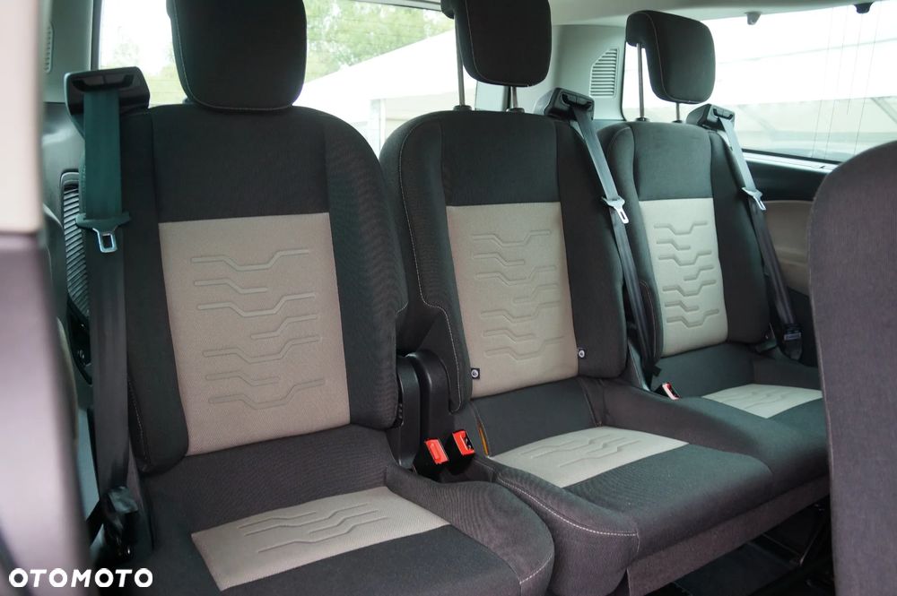 Ford Tourneo Custom 2.0 EcoBlue L2 Trend - 32