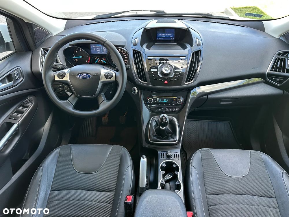 Ford Kuga 2.0 TDCi 2x4 Black & Silver - 16
