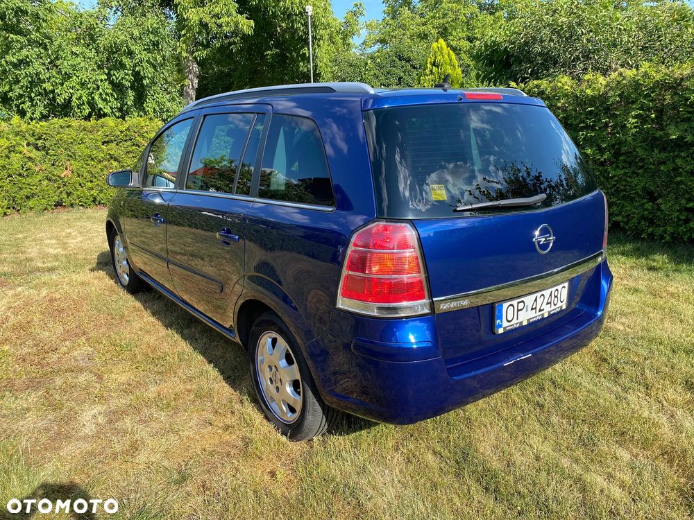 Opel Zafira 1.8 - 3