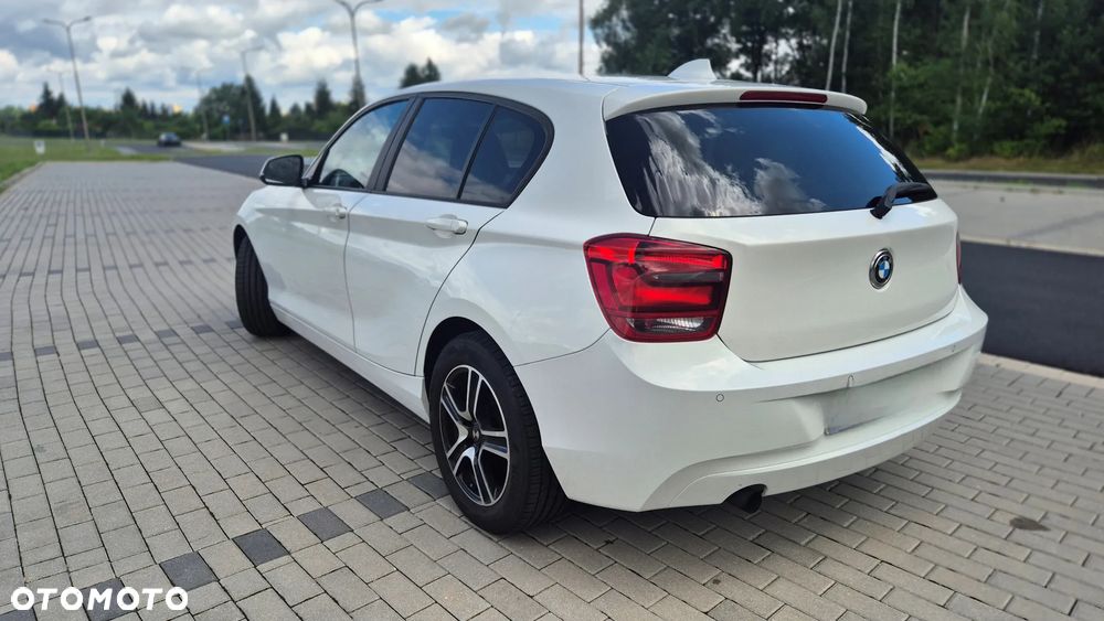 BMW Seria 1 116i - 20