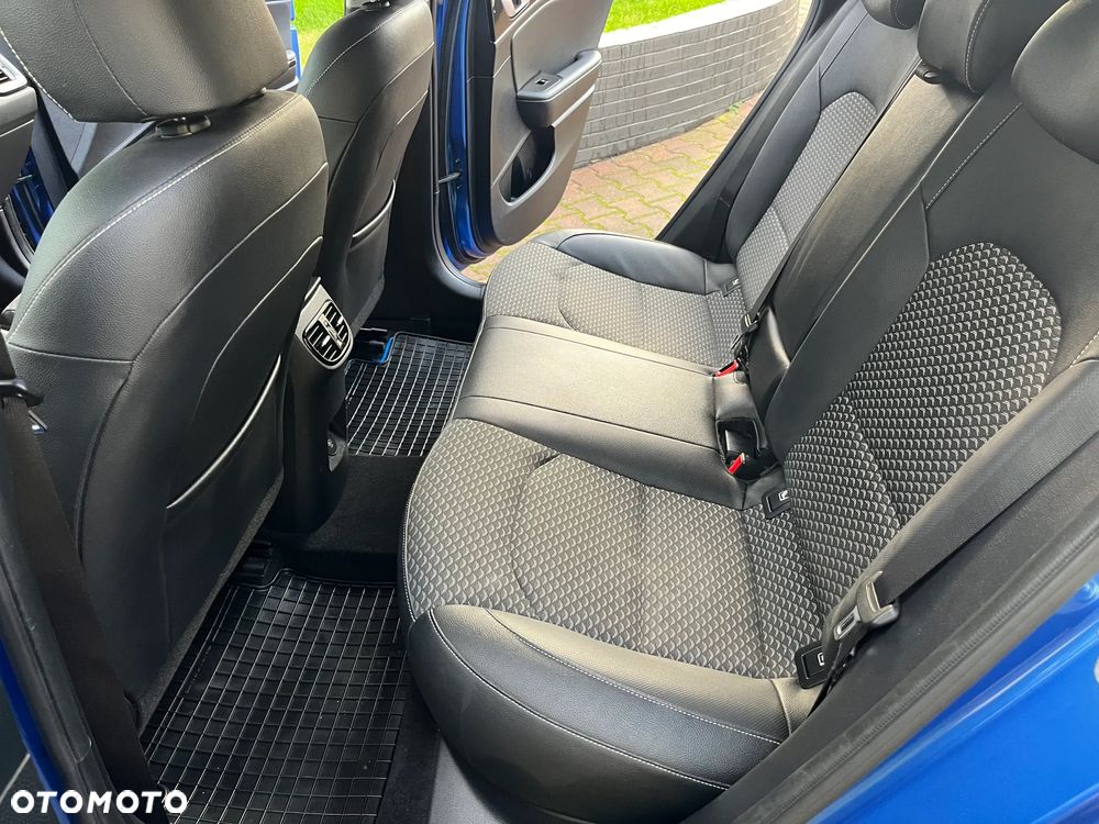 Kia Ceed 1.5 T-GDI Business Line Plus - 20