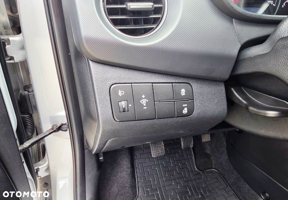 Hyundai i10 - 22