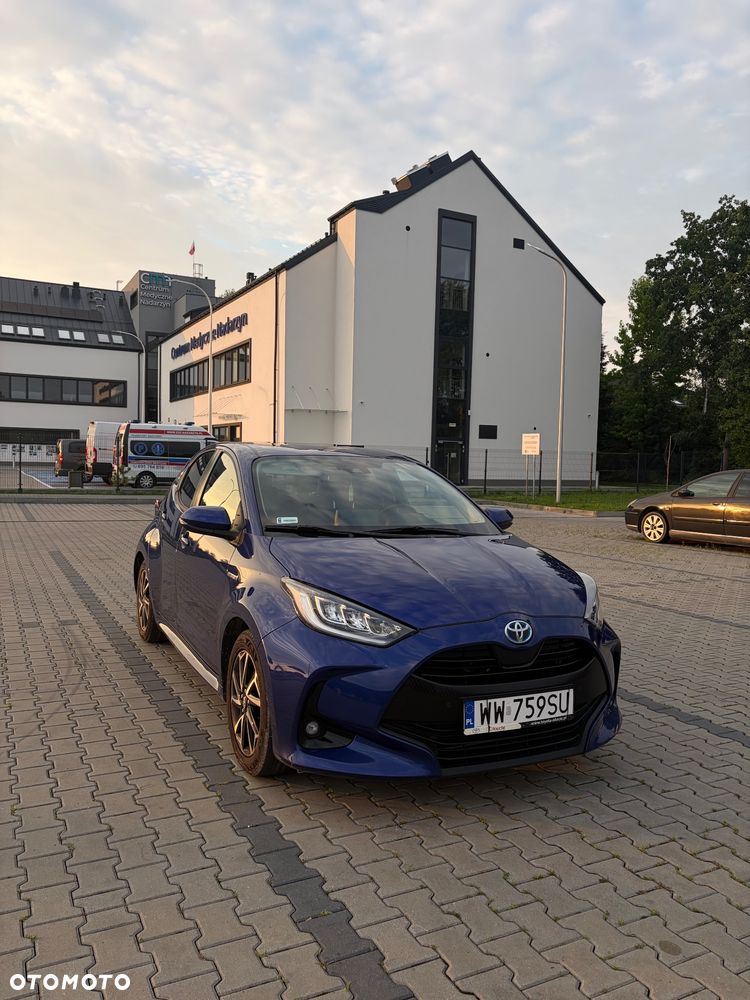 Toyota Yaris Hybrid 1.5 Executive - 1