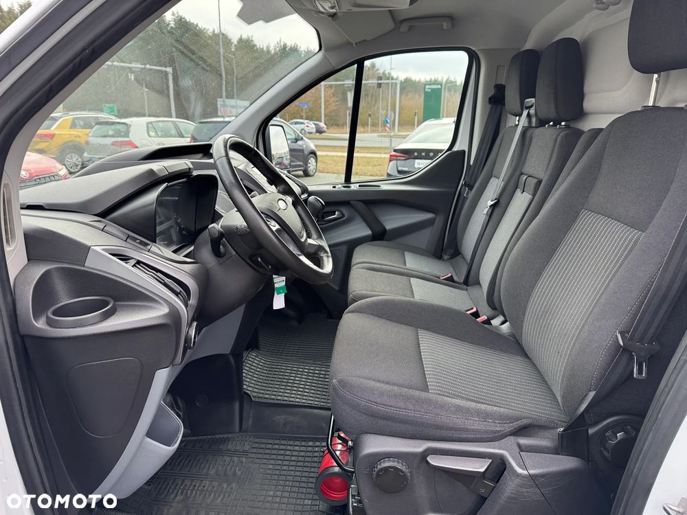 Ford Transit Custom - 6