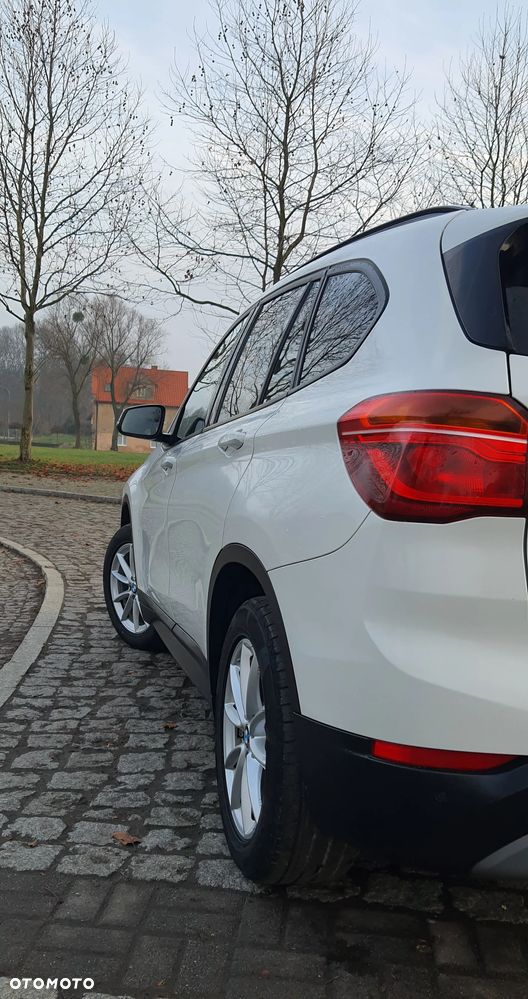 BMW X1 xDrive18d - 7