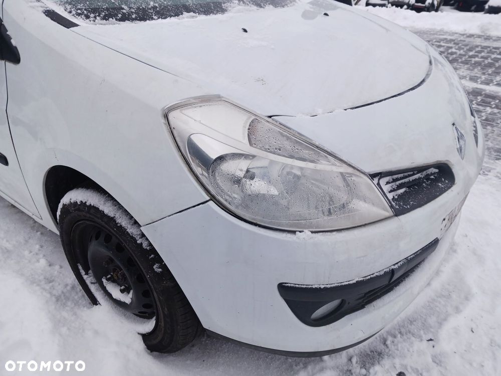 zderzak przód renault clio iii 3 ov369 2008 rok - 2