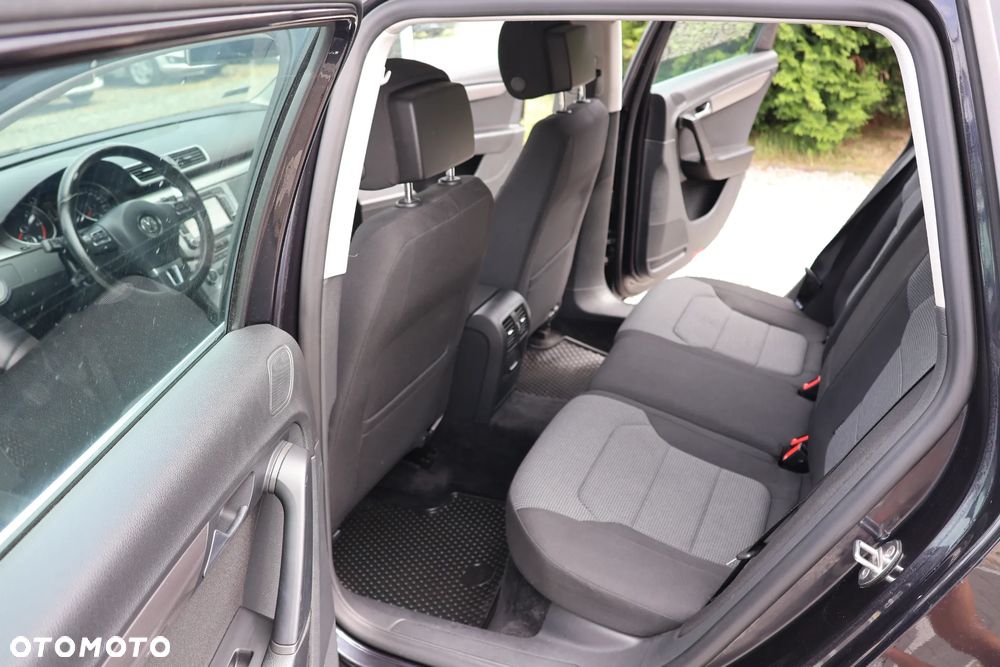 Volkswagen Passat Variant 2.0 TDI Comfortline - 8