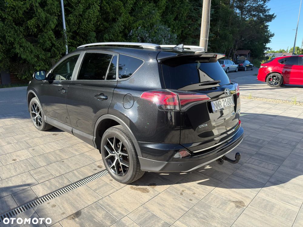 Toyota RAV4 2.0 D-4D Premium 4x2 - 3