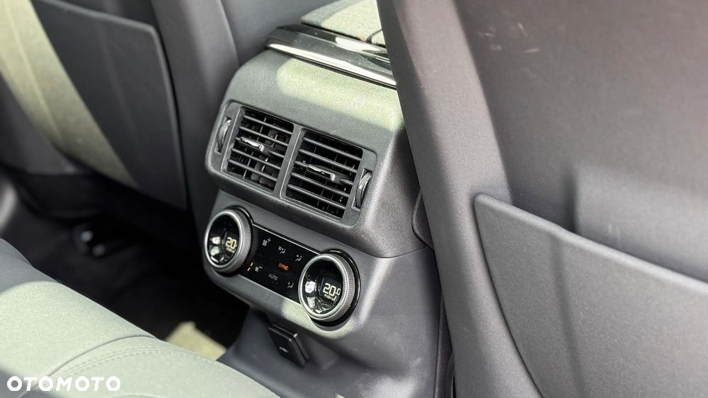 Land Rover Range Rover Velar - 14