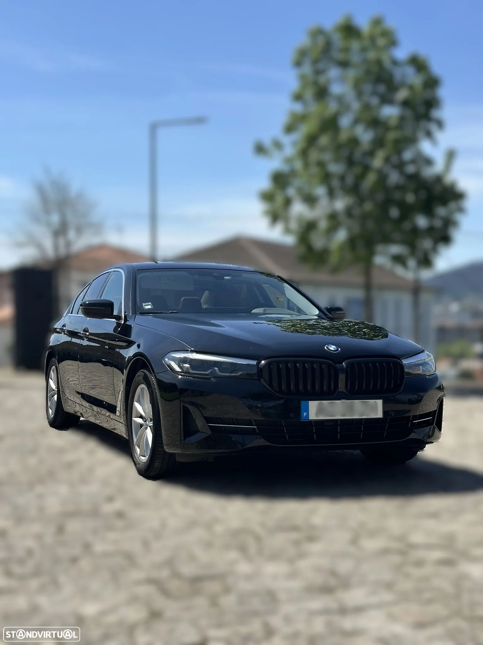 BMW 530 e Line Luxury - 1