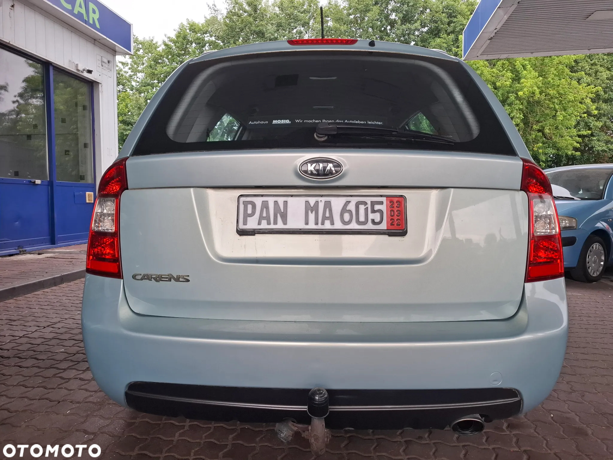 Kia Carens 2.0 EX - 11