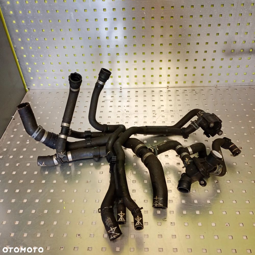 Przewody wodne T5 lift 7E0122101J - 1