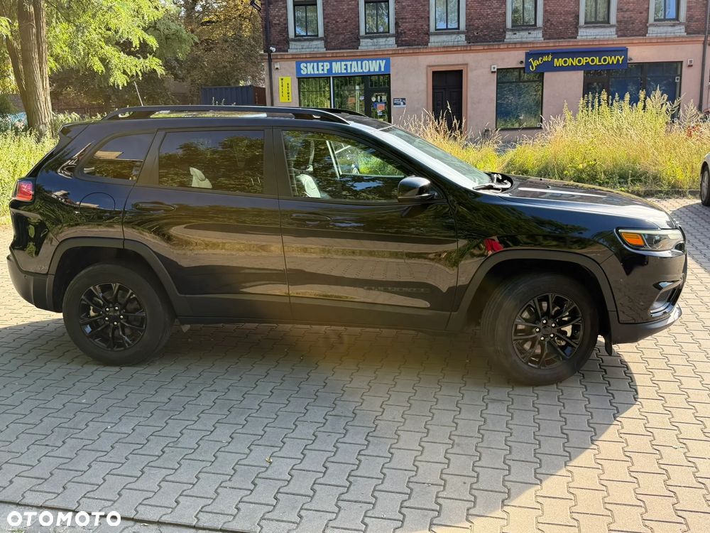Jeep Cherokee - 7