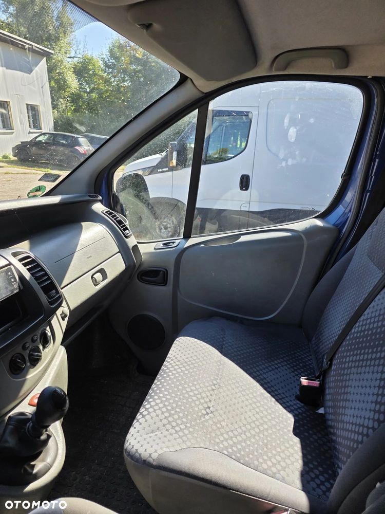 Opel VIVARO - 16