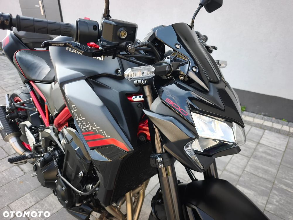 Kawasaki Z 900 - 22