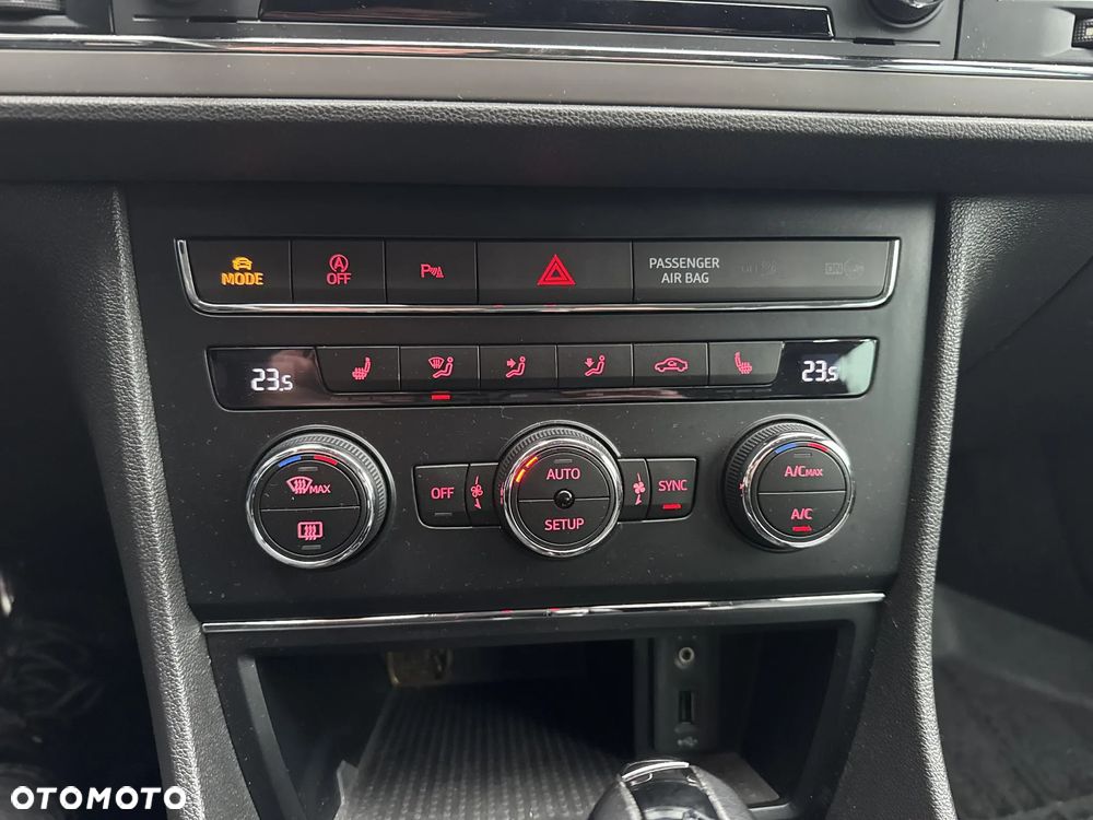 Seat Leon 2.0 TDI Start&Stop 4Drive DSG X-Perience - 18