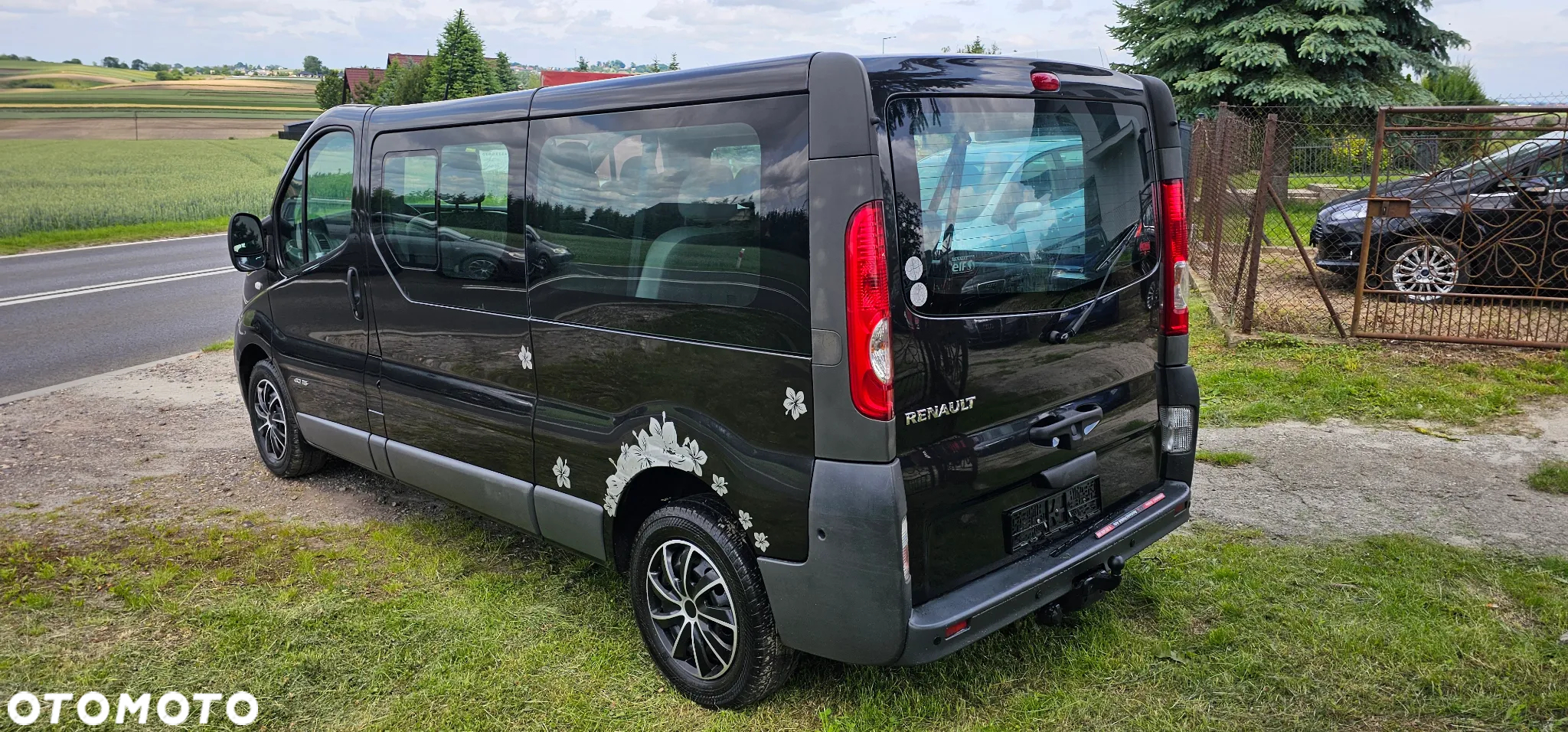 Renault Trafic 2.0 dCi 115 FAP Passenger Black Edition - 7