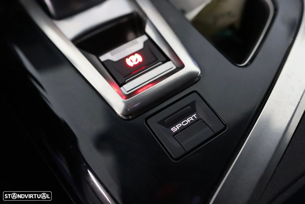 Peugeot 5008 BlueHDI 130 EAT8 GT - 11