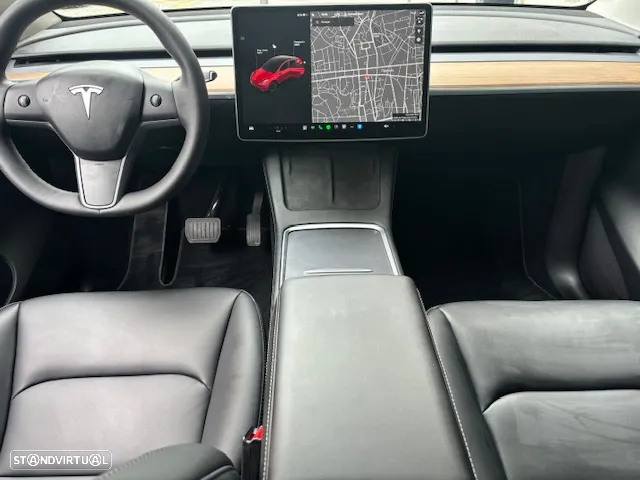 Tesla Model Y Tração Traseira - 4
