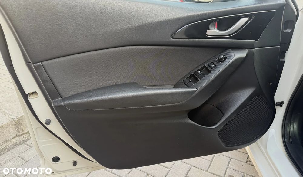 Mazda 3 2.0 Skyenergy EU6 - 26