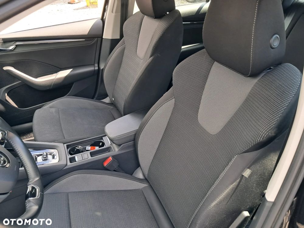 Skoda Octavia 2.0 TDI Ambition DSG - 21