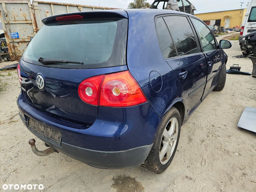 Klapa bagażnika tylna VW Golf 5 V 2005r 5d hatchback hb LD5Q - 3