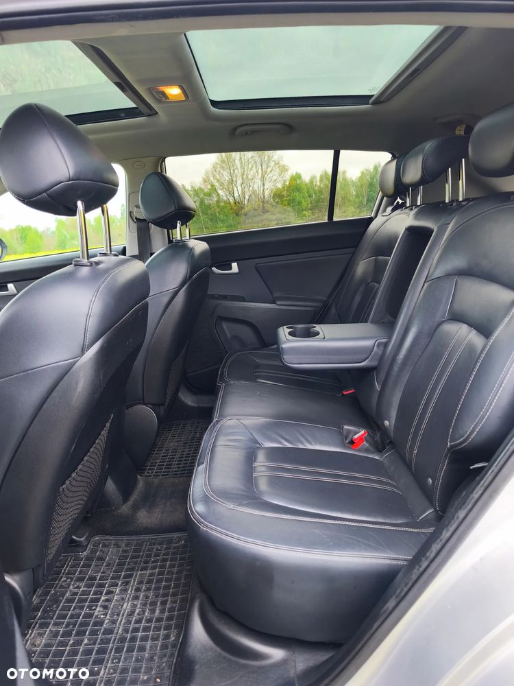 Kia Sportage 2.0 CRDI L - 8