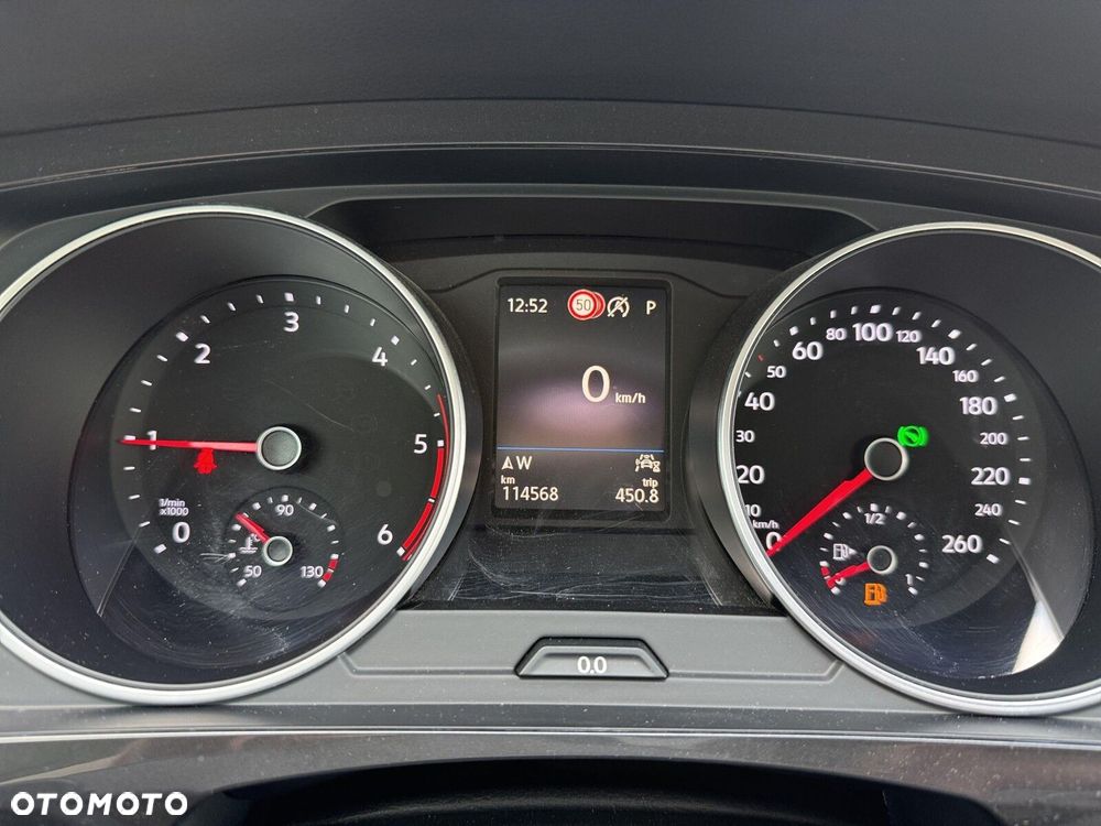 Volkswagen Tiguan - 16