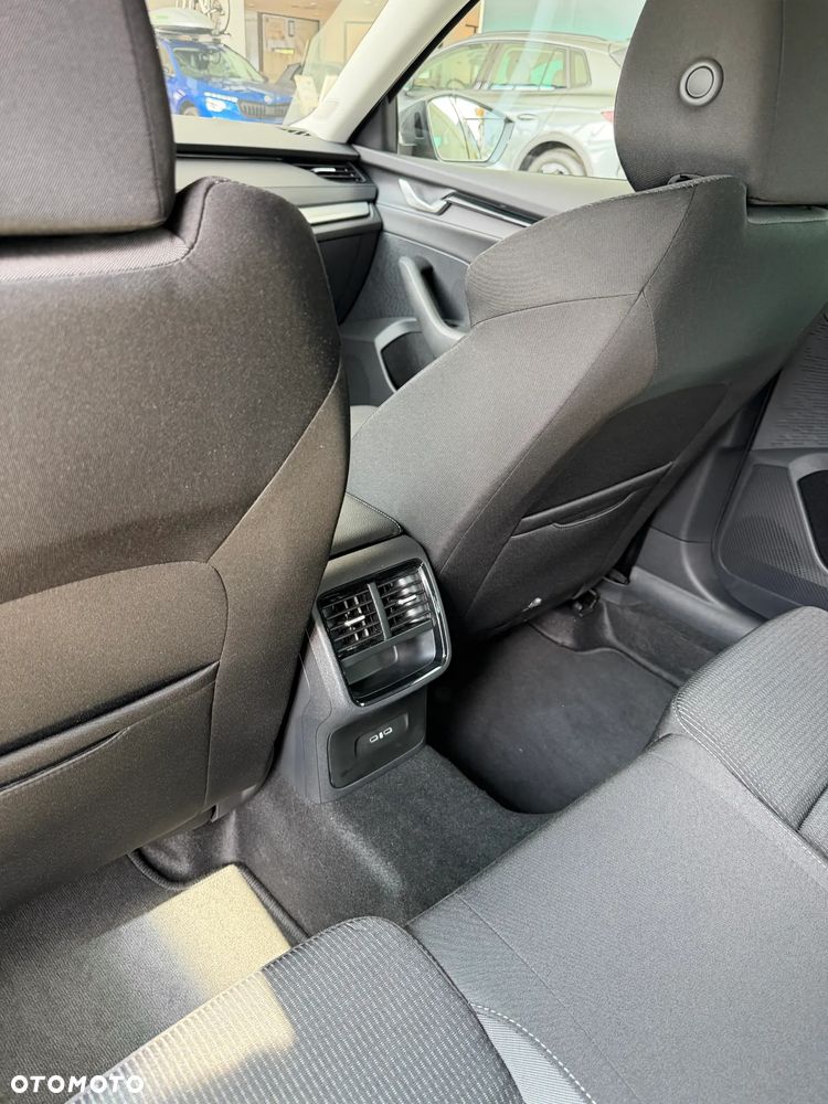 Skoda Octavia 1.5 TSI mHEV Drive Selection DSG - 8