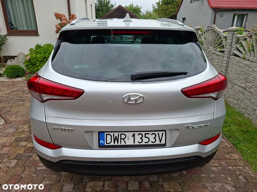 Hyundai Tucson 1.7 CRDI BlueDrive Comfort 2WD - 6