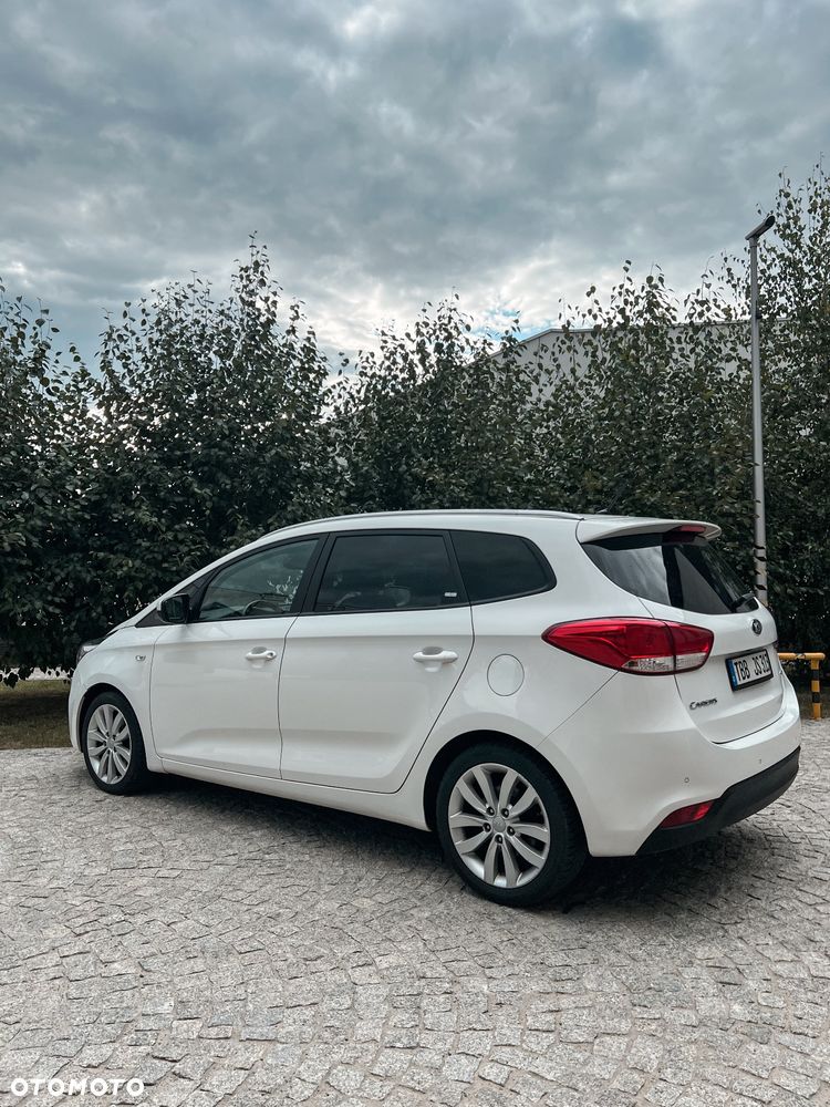 Kia Carens 1.7 CRDi Business Line 7DCT - 3