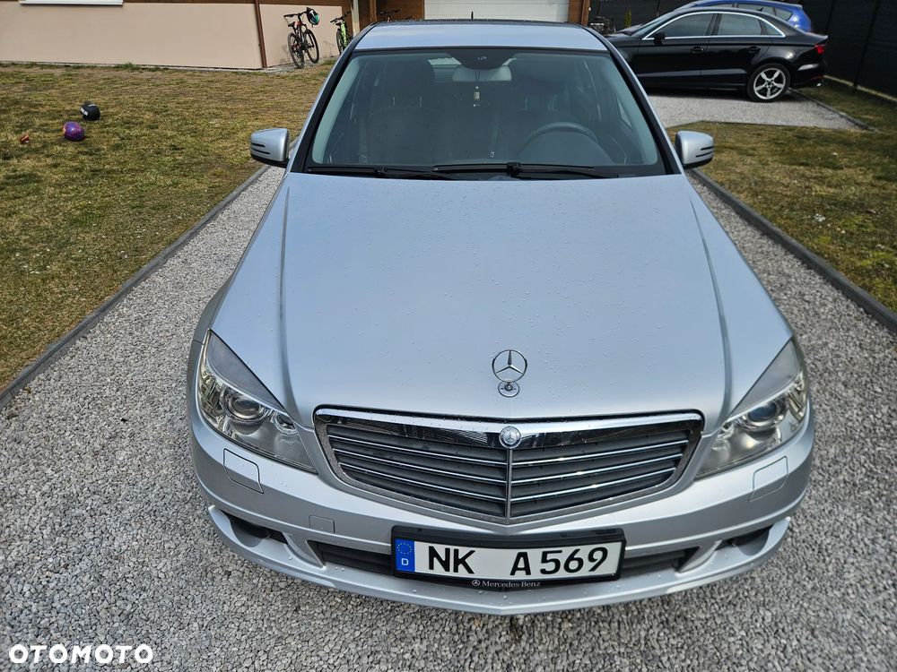 Mercedes-Benz Klasa C 180 K BlueEff Elegance - 19