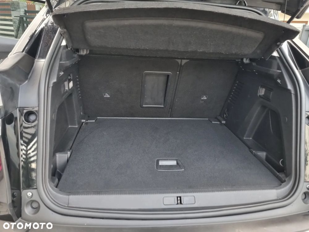 Peugeot 3008 1.2 PureTech GPF Crossway S&S EAT8 - 17