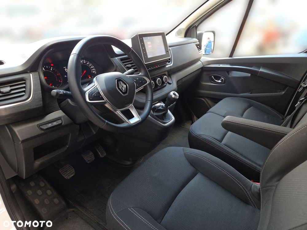 Renault trafic - 12