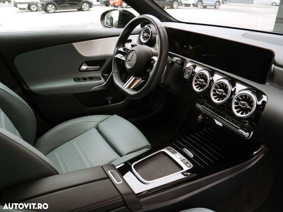 Mercedes-Benz A 200 - 12