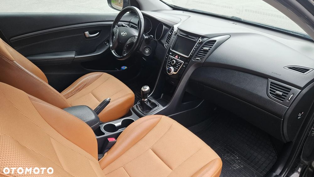Hyundai i30 1.4 Premium - 29
