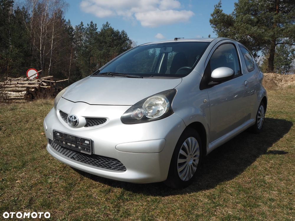 Toyota Aygo Connect - 12