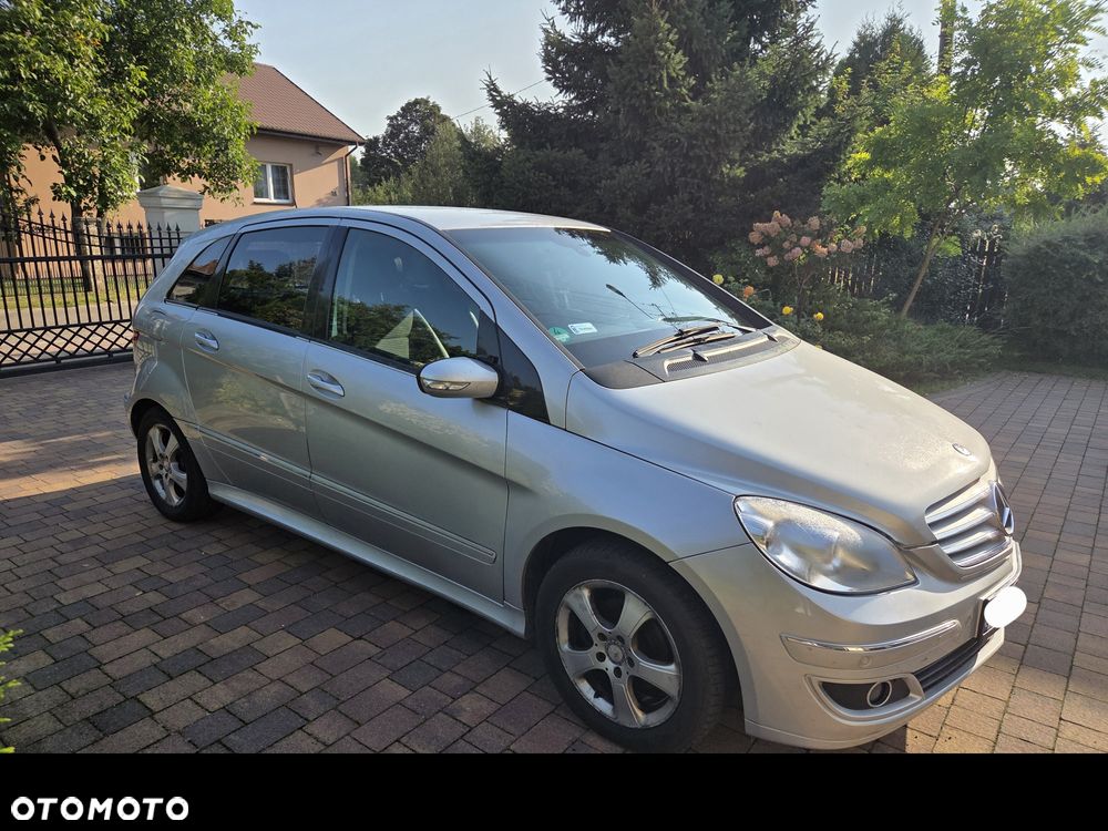 Mercedes-Benz Klasa B - 1