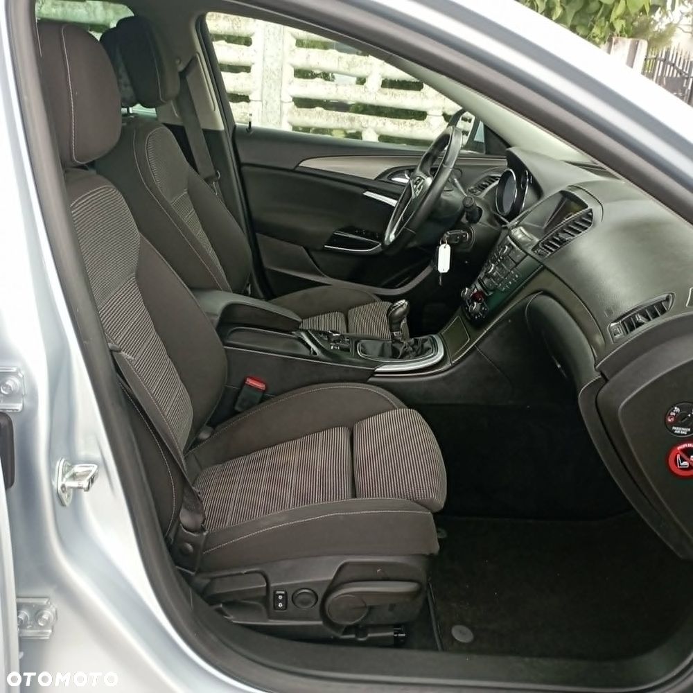 Opel Insignia 2.0 CDTI Active - 17