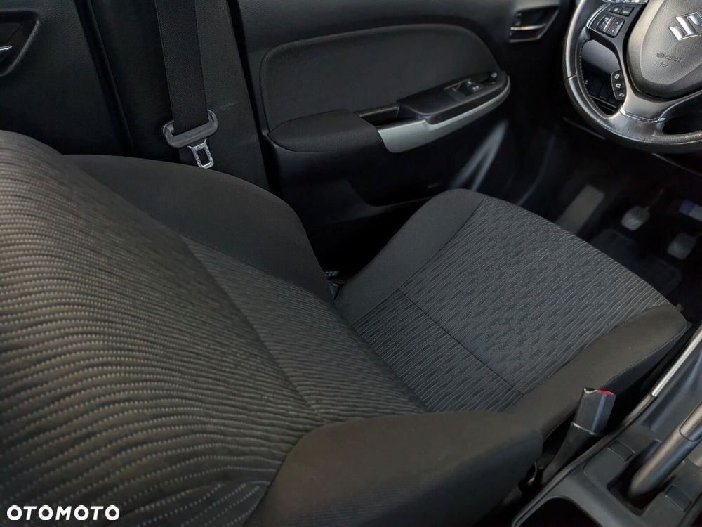 Suzuki Baleno 1.2 Premium - 12