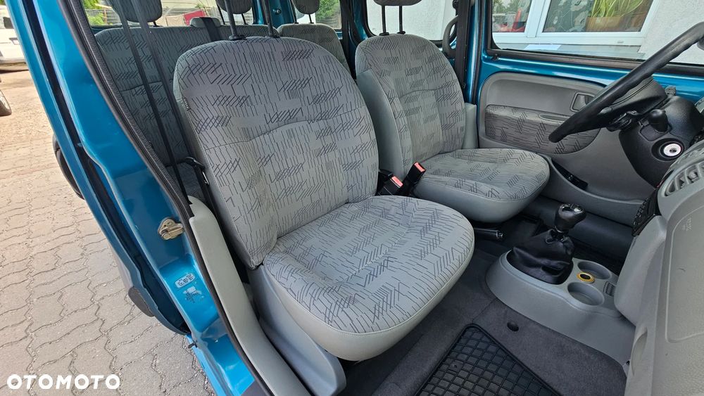 Renault Kangoo 1.2 16V 75 Campus - 24