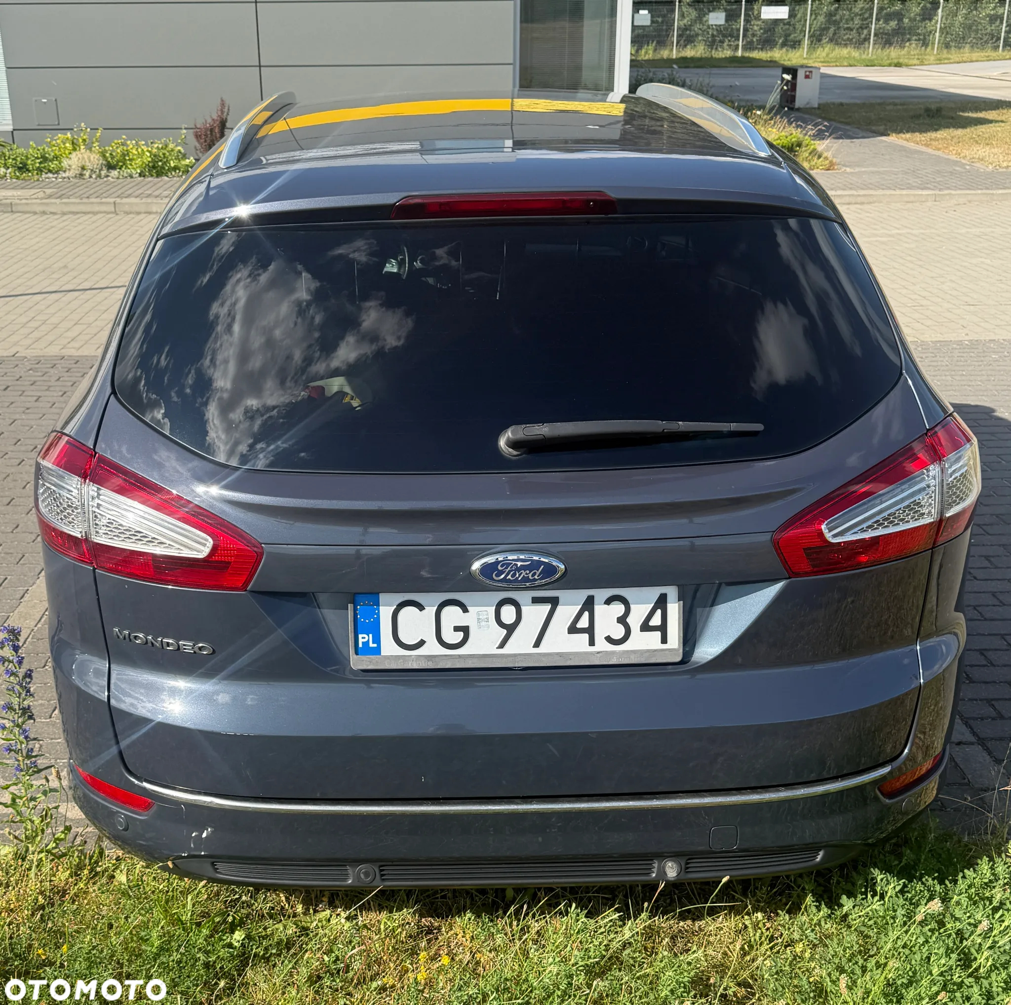 Ford Mondeo 2.0 TDCi Titanium - 4