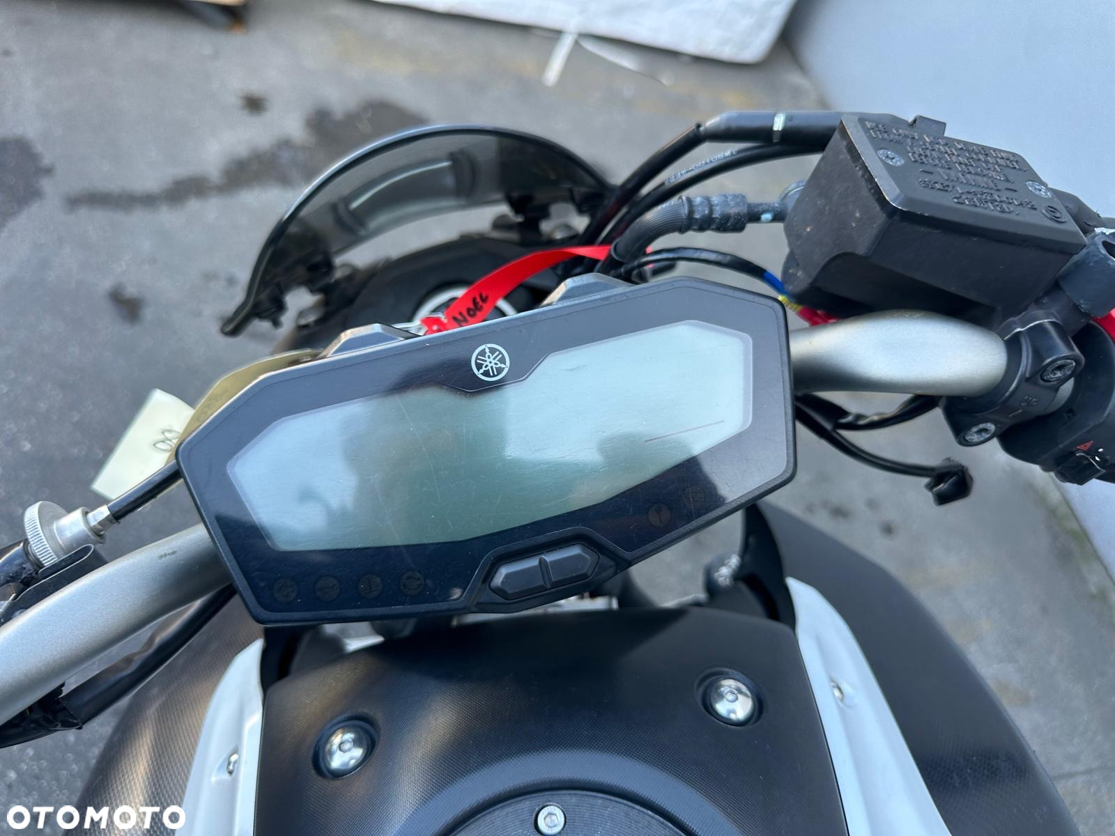Yamaha MT - 9