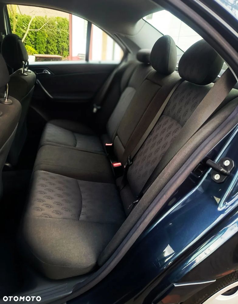 Mercedes-Benz Klasa C - 21