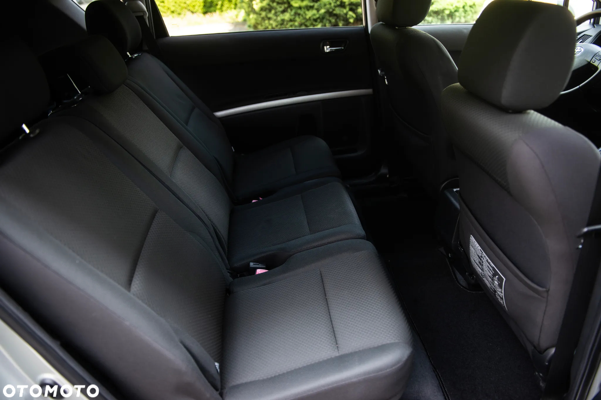 Toyota Corolla Verso 1.8 Premium - 22