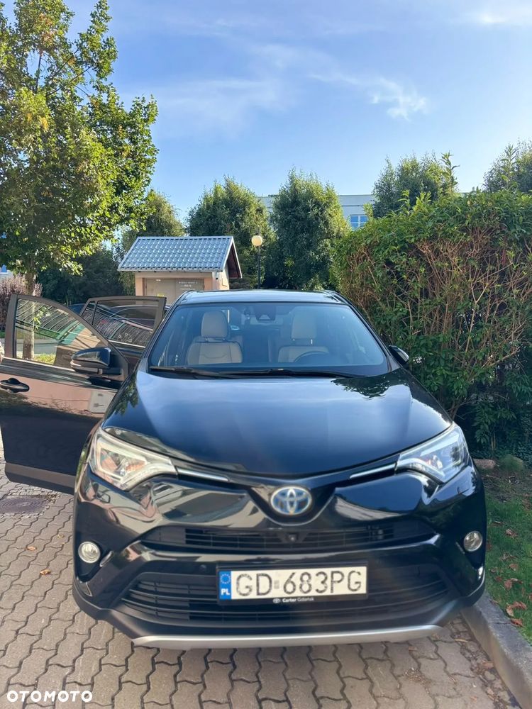 Toyota RAV4 - 3