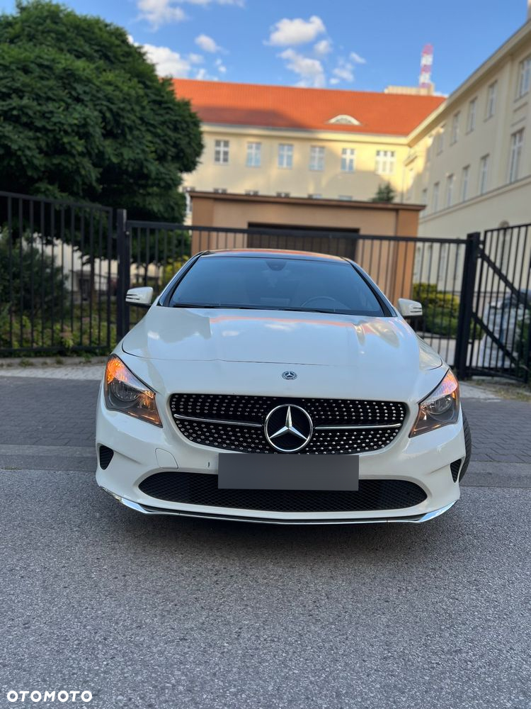 Mercedes-Benz CLA 250 7G-DCT - 2