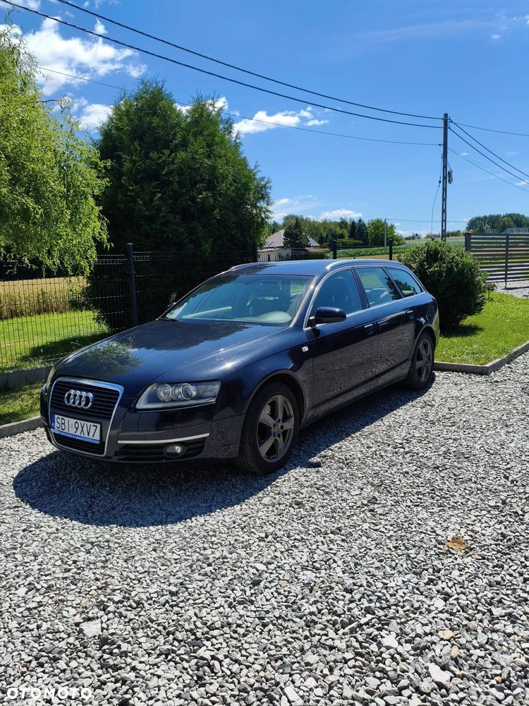 Audi A6 Avant 2.4 - 1